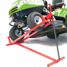 Sollevatore per trattorini